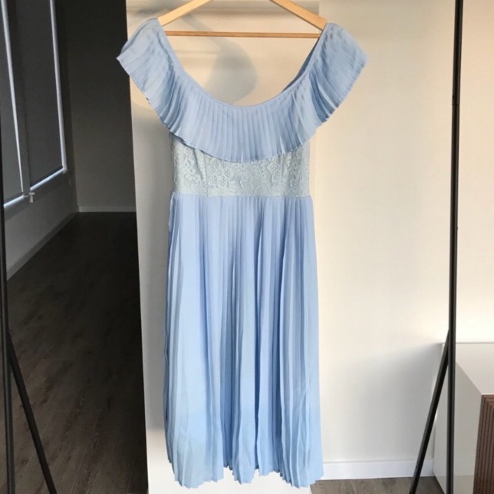 NASTY GAL Blue Pleated Lace Panel Midi Dress NWT